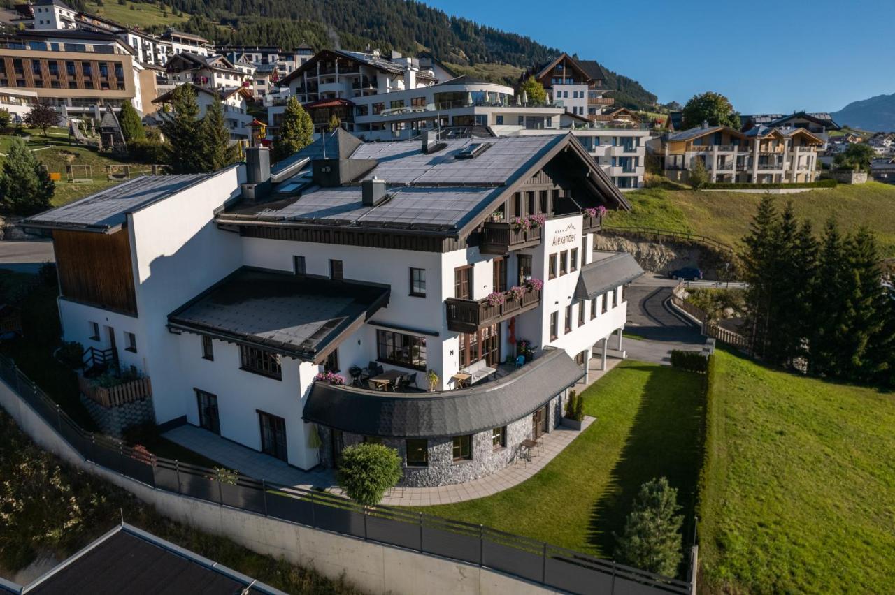 Appartements Alexander Fiss Eksteriør bilde